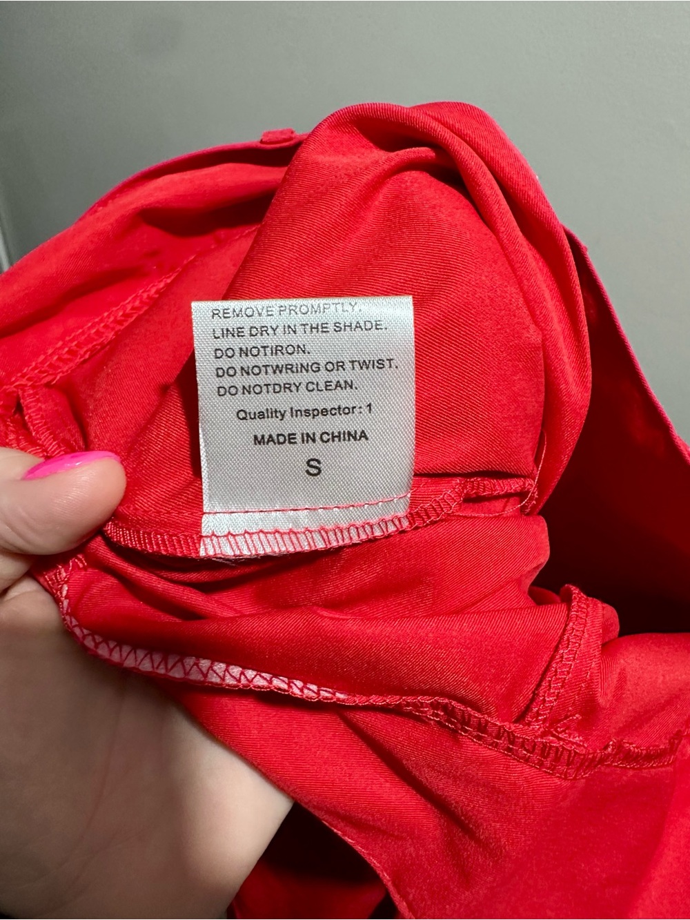 Slim Red Dress Pants with Front Seam Detail Size S (1170) - Picture 5 of 6